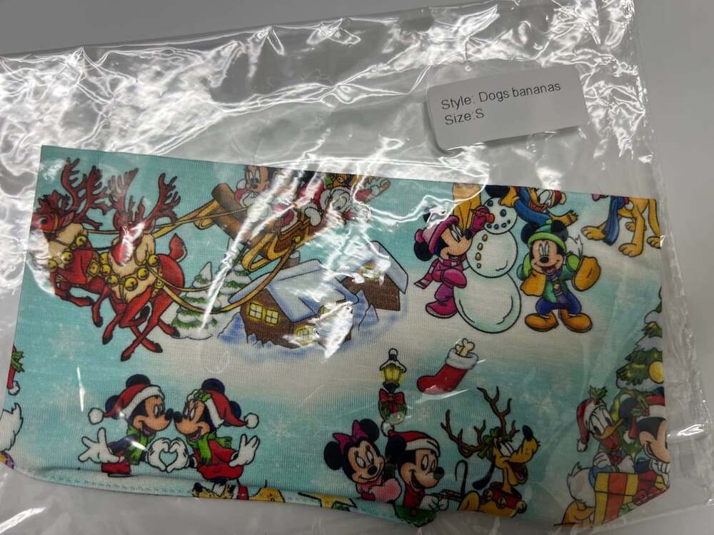 Showstoppers Mickey Mouse & Friends Christmas Dogs Bananas Style Fabric Size S